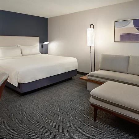 Courtyard By Marriott Toronto Markham Exterior photo