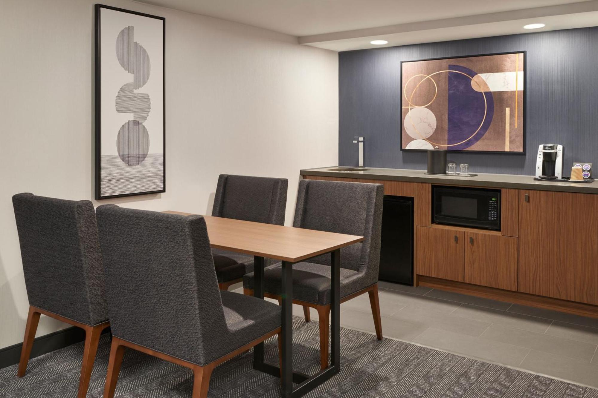 Hotel Courtyard By Marriott Toronto Markham